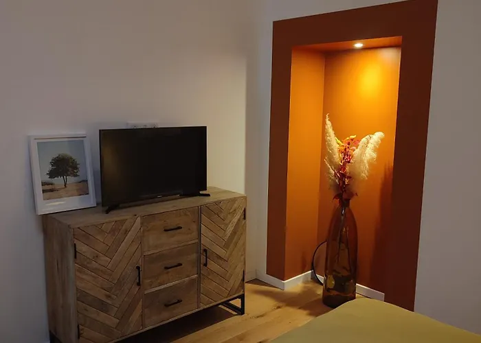 Homestay Le Petit 1881 *